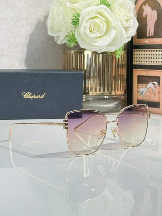 Picture of Chopard Sunglasses _SKUfw76512100fw